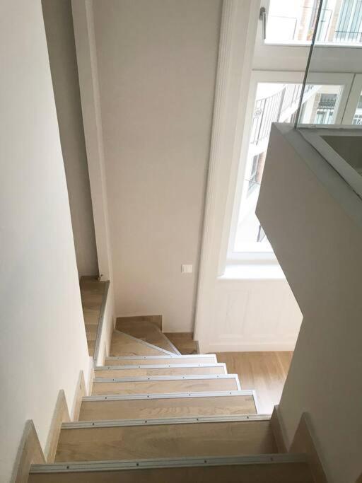 בודפשט Stylish Apartment Near The River מראה חיצוני תמונה
