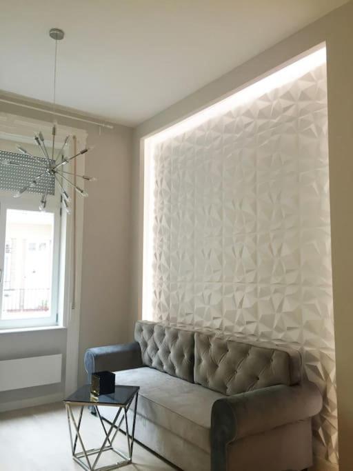 בודפשט Stylish Apartment Near The River מראה חיצוני תמונה